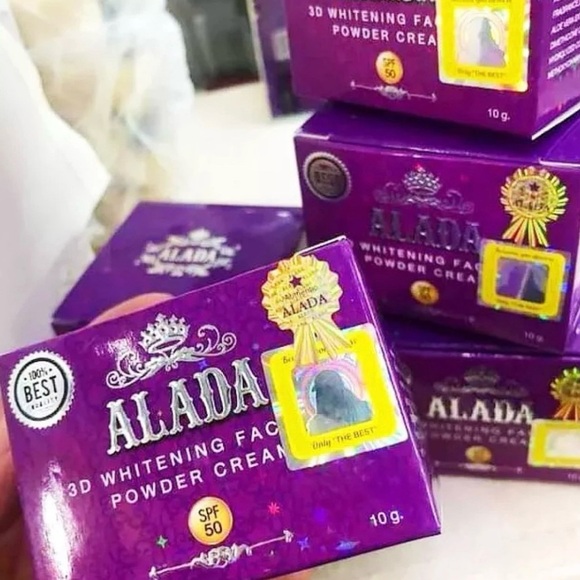Alada 3D Whitening Face Powder Cream SPF 50 - Picture 1 of 3